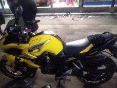 Yamaha FZs